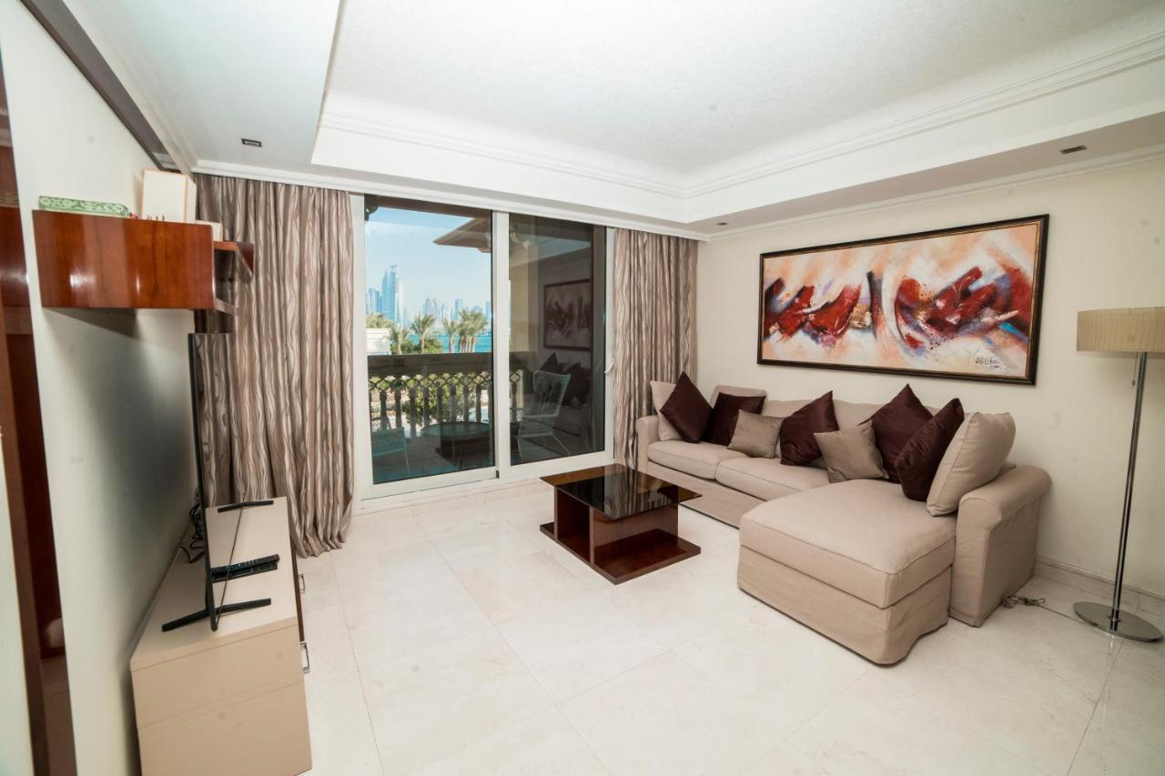 1-Bedroom Apartment With Pool Dubai Exterior photo